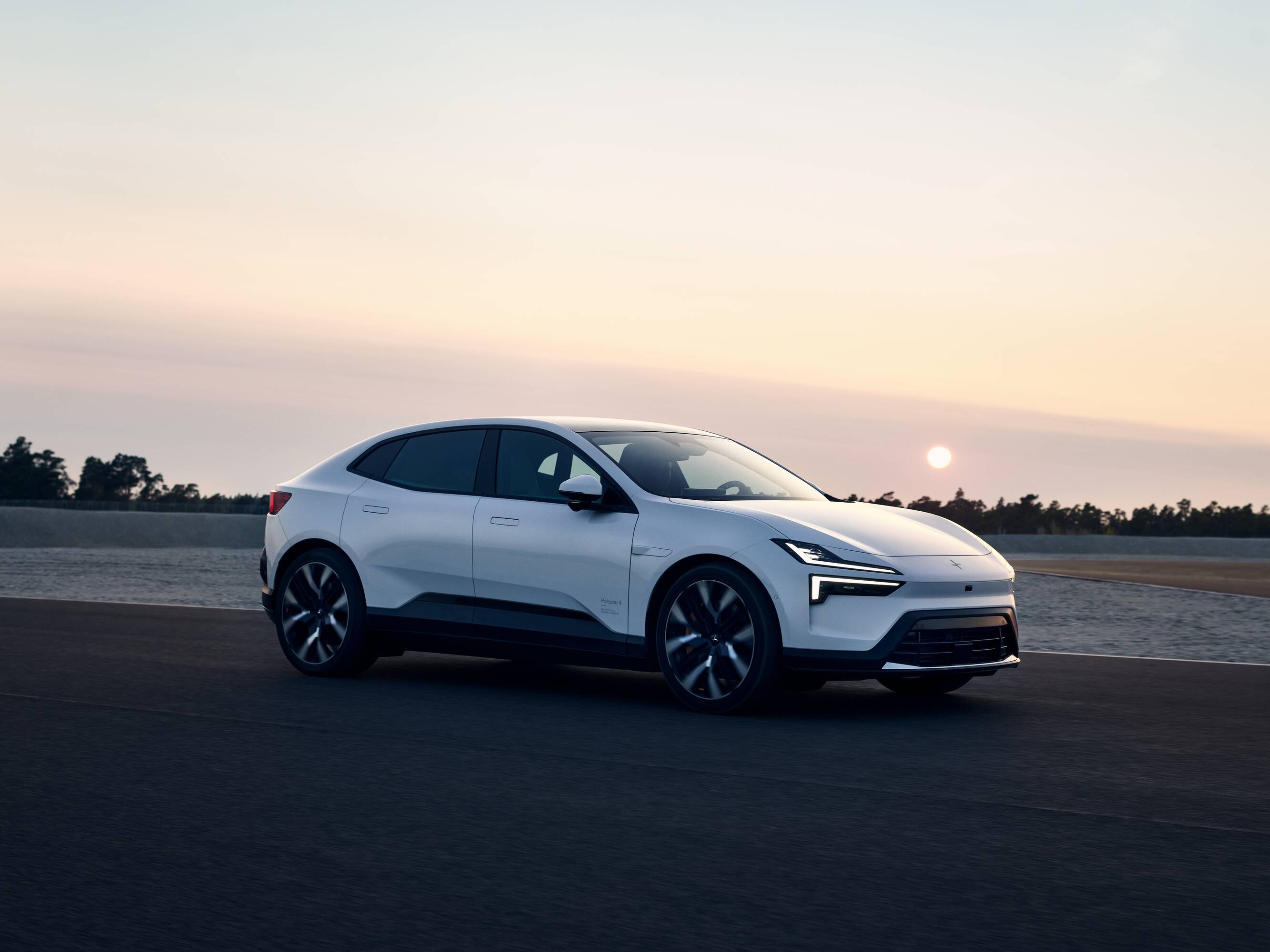 Polestar 4